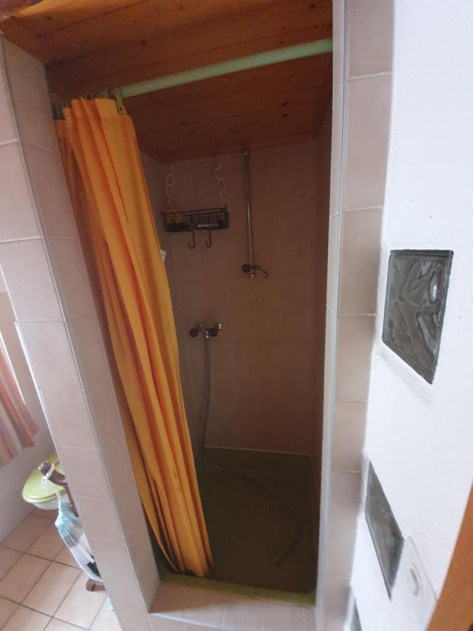 Bourg-Saint-Pierre : Le Cachet D'Antan Apartment Екстериор снимка