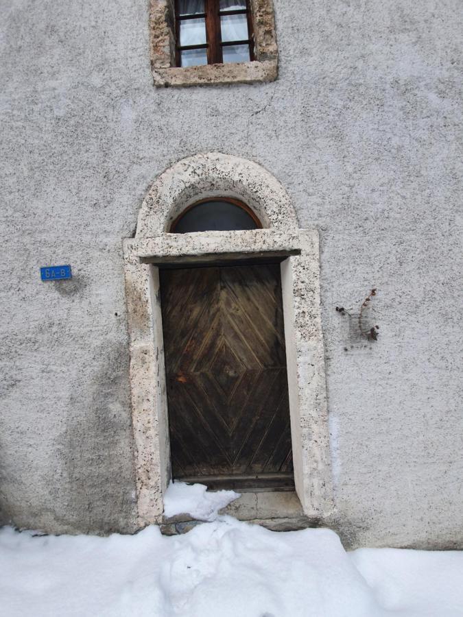 Bourg-Saint-Pierre : Le Cachet D'Antan Apartment Екстериор снимка